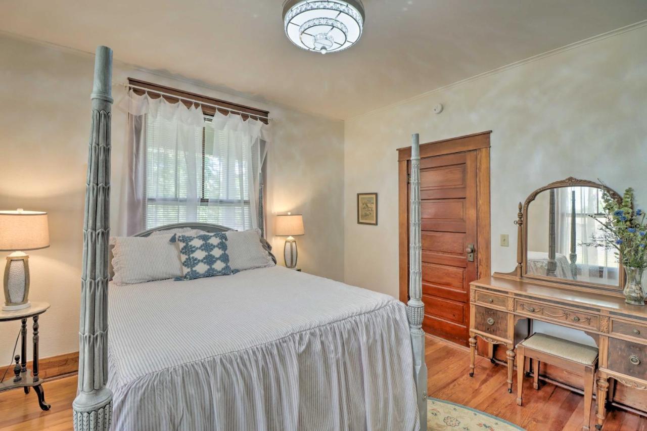 Historic Mountain Home Haven With Large Yard! Luaran gambar